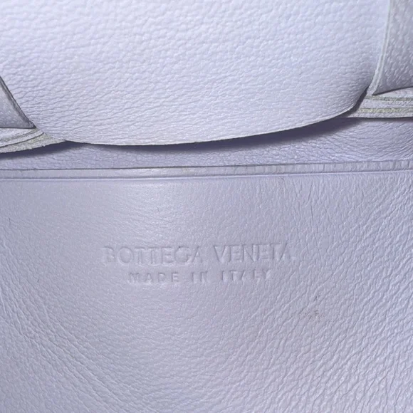 Elegant Cream Woven Women's Bag - Picture 3 of 4